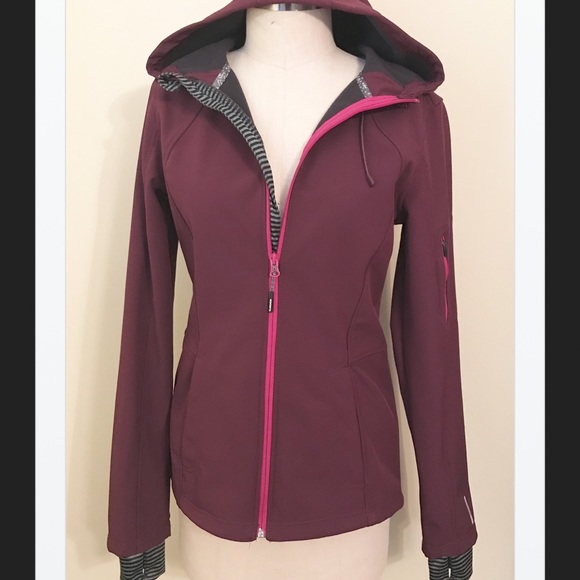 mondetta soft shell jacket